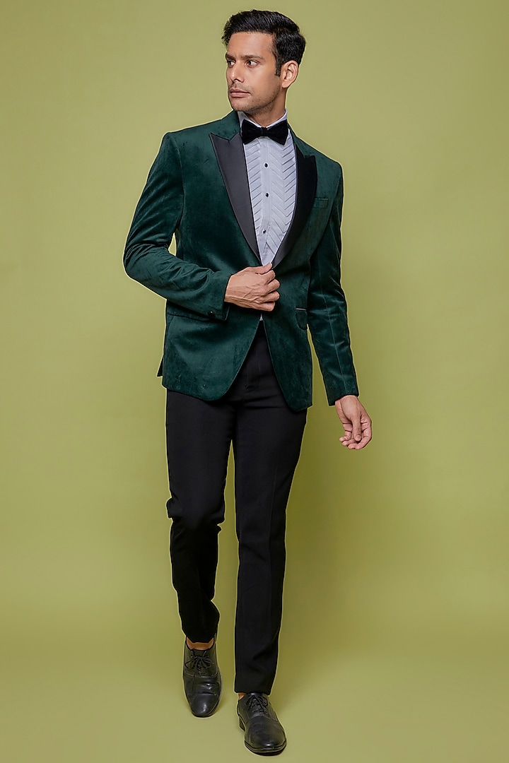 Emerald Green Velvet Tuxedo Set by SVEN SUITS