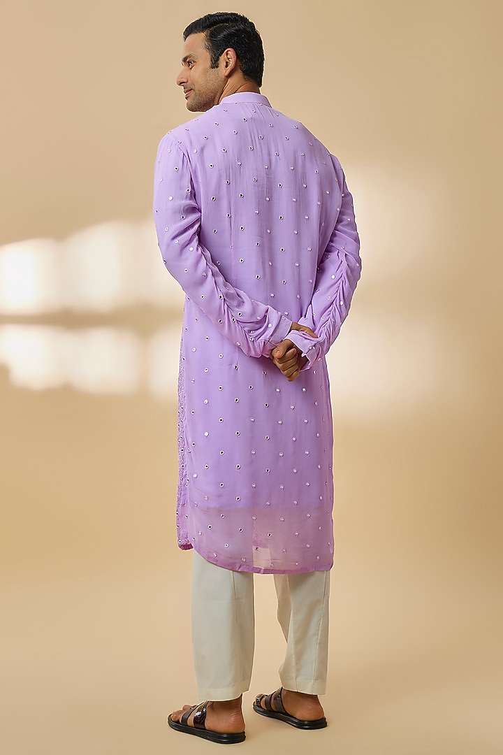 Lilac Georgette Thread Embroidered Kurta Set by SVEN SUITS at Pernia's Pop Up Shop