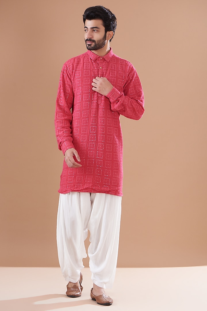 Pink Georgette Embroidered Pathani Kurta Set by SVEN SUITS