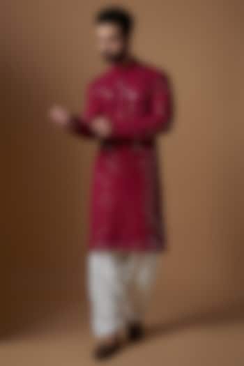 Red Silk Mirror Embroidered Kurta Set by SVEN SUITS
