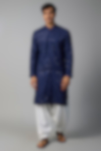 Navy Blue Georgette Mirror & Thread Embroidered Kurta Set by SVEN SUITS at Pernia's Pop Up Shop