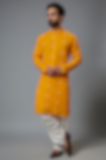 Yellow Georgette Embroidered Kurta Set by SVEN SUITS at Pernia's Pop Up Shop