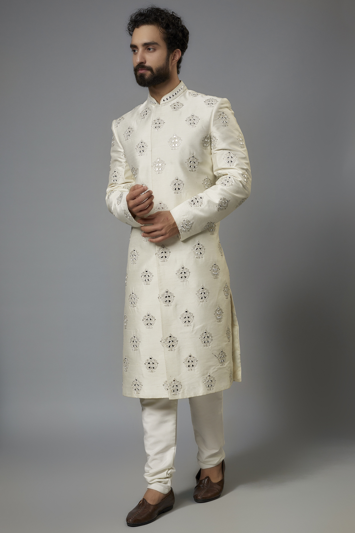 White Silk Hand Embroidered Sherwani Set by SVEN SUITS