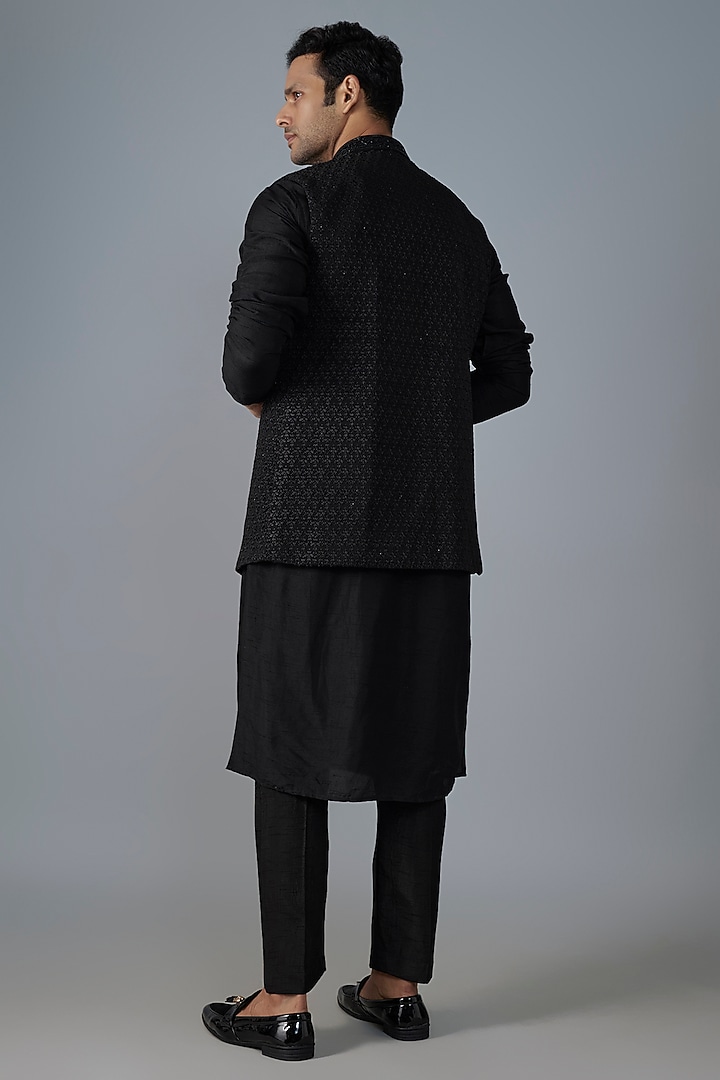 Black Silk Hand & Machine Embroidered Bundi Jacket Set by SVEN SUITS at Pernia's Pop Up Shop