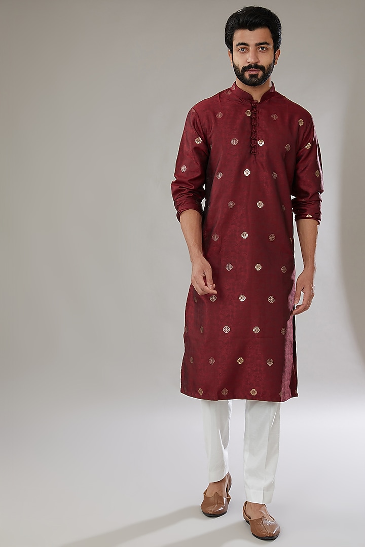 Maroon Jacquard Embroidered Kurta Set by SVEN SUITS at Pernia's Pop Up Shop