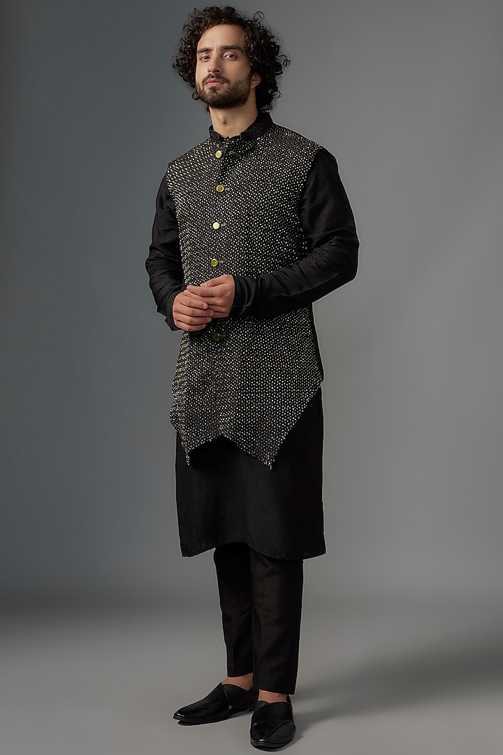 Black Faux Silk Cutdana Hand Embroidered Bundi Jacket Set by SVEN SUITS at Pernia's Pop Up Shop