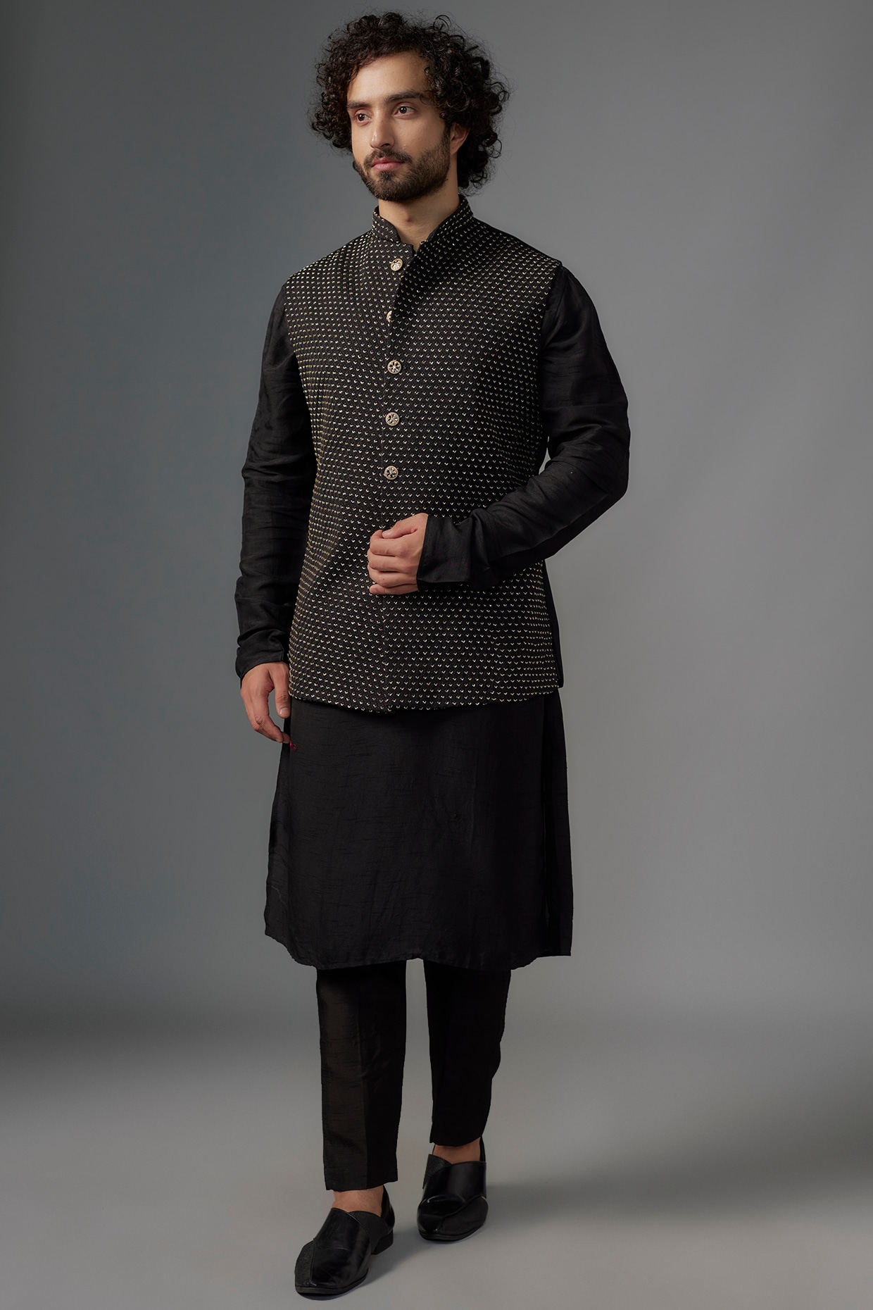 SVEN SUITS Black Faux Silk Cutdana Hand Embroidered Bundi Jacket Set