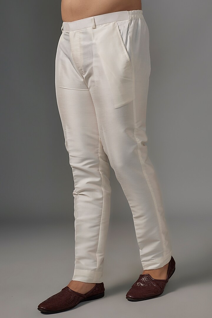 Cream Faux Silk Cutdana Embroidered Kurta Set by SVEN SUITS at Pernia's Pop Up Shop