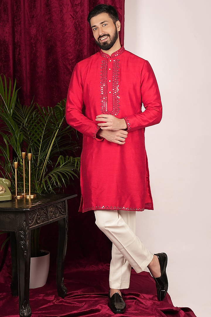 Red Faux Tussar Silk Floral Embroidered Kurta Set by SVEN SUITS
