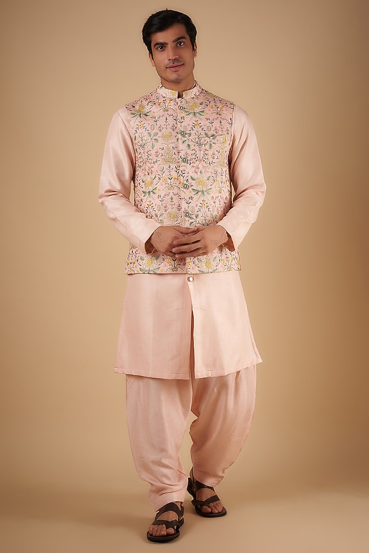 Pink Silk Embroidered Bundi Jacket Set by SVEN SUITS at Pernia's Pop Up Shop