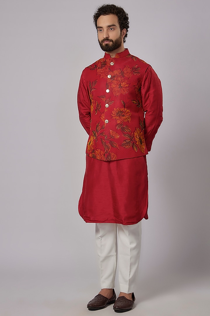 Red Silk & Polyester Printed Bundi Jacket Set by SVEN SUITS