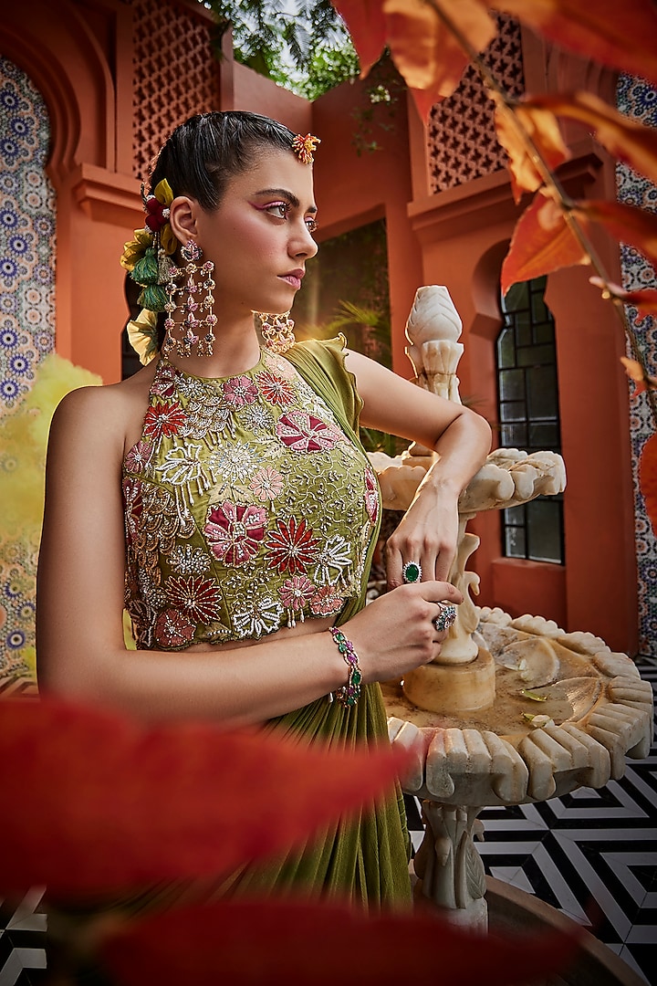 Green Chiffon Cutdana & Resham Embroidered Pre-Draped Wedding Saree Set by Show Shaa at Pernia's Pop Up Shop