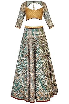 Green embroidered lehenga set available only at Pernia's Pop Up Shop. 2022