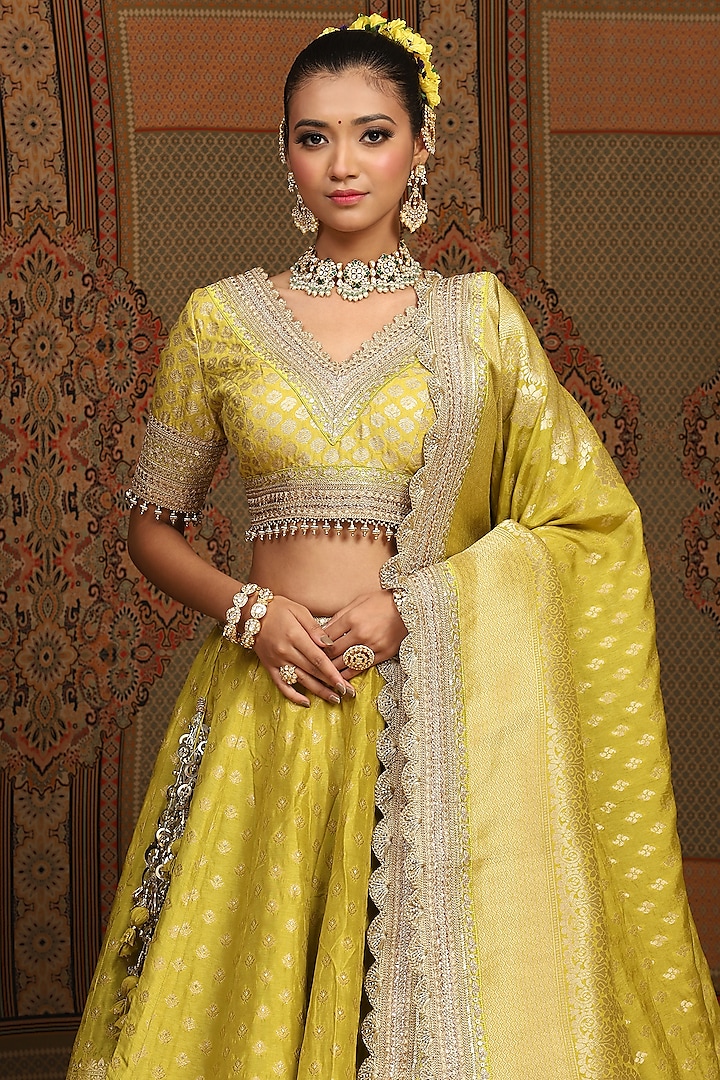 Lemon Green Banarasi Machine Embroidered Wedding Lehenga Set by Shikhar Sharma at Pernia's Pop Up Shop