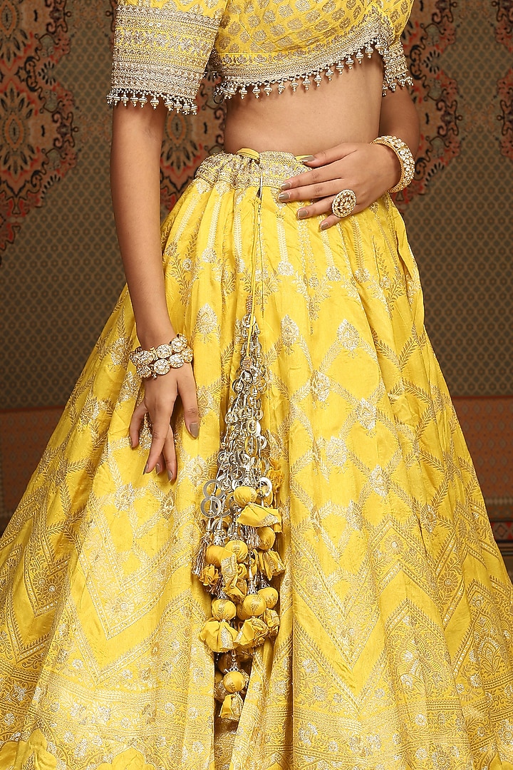 Lemon Yellow Banarasi Machine Embroidered Wedding Lehenga Set by Shikhar Sharma at Pernia's Pop Up Shop