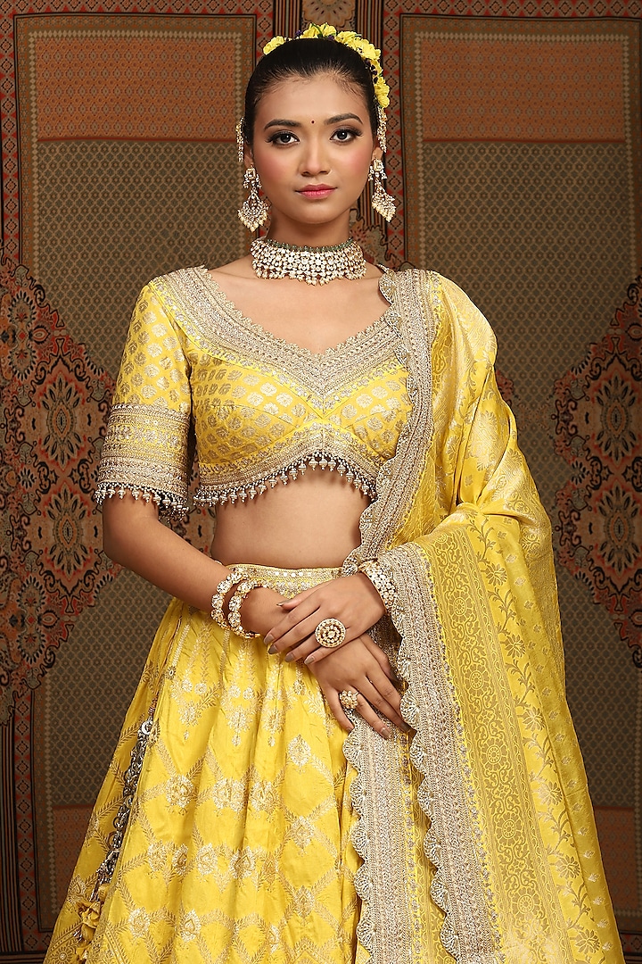 Lemon Yellow Banarasi Machine Embroidered Wedding Lehenga Set by Shikhar Sharma at Pernia's Pop Up Shop