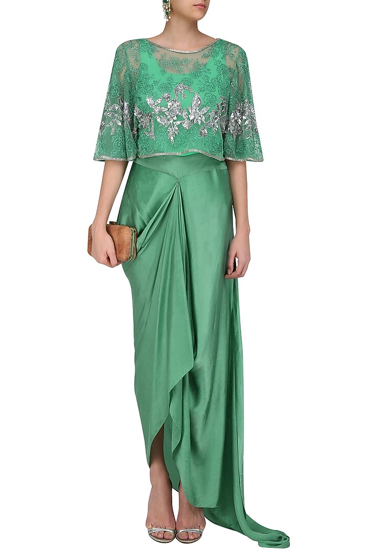 Emerald green floral thread and sequins embroidered circular cape and drape skirt set available only at Pernia's Pop Up Shop.
