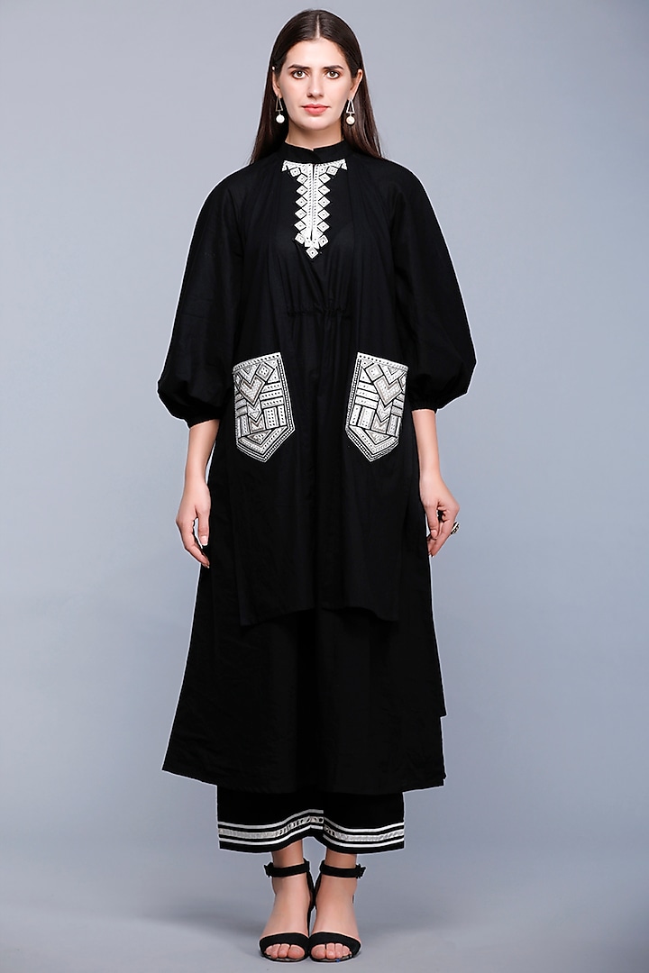 Black Embroidered Layered Tunic by Gulabo By Abu Sandeep