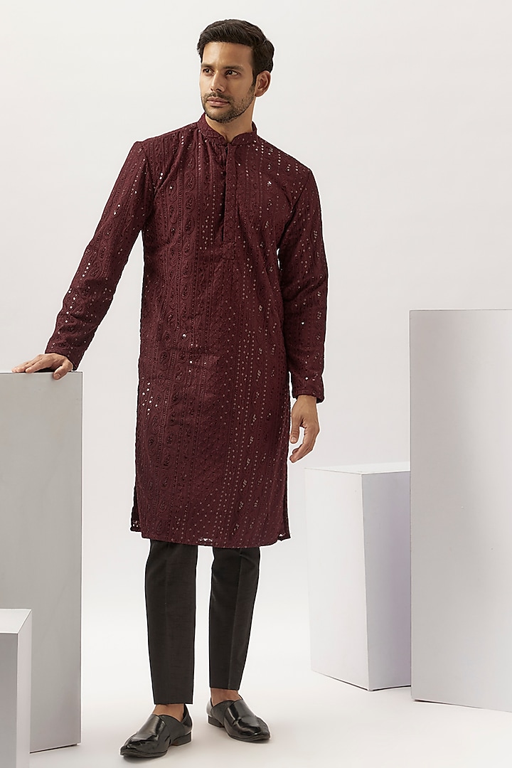 Wine Georgette Paisley Embroidered Kurta Set by SVEN SUITS