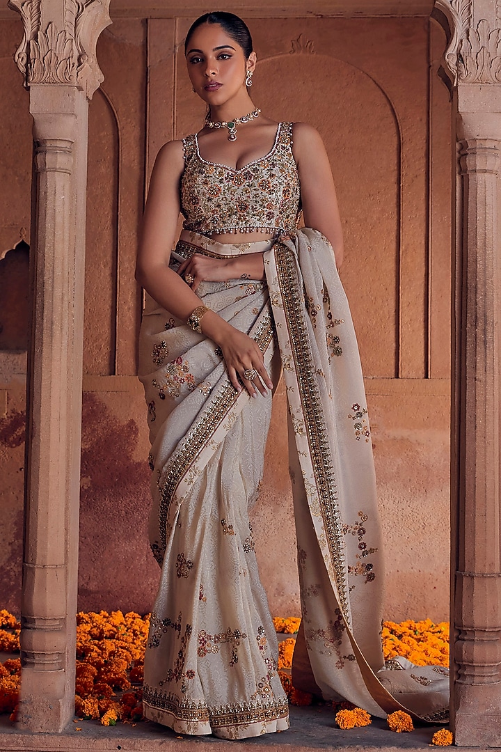 Ivory Raw Silk & Bandhani Tissue Dori Work Reception Saree Set by Studio Bagechaa at Pernia's Pop Up Shop