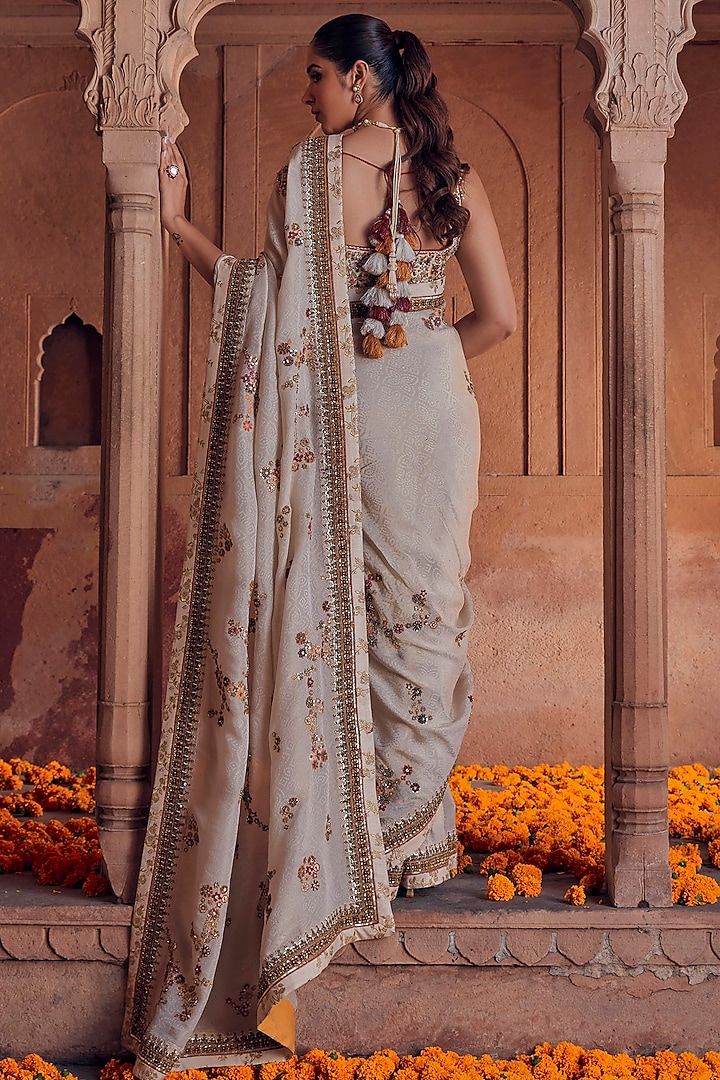 Ivory Raw Silk & Bandhani Tissue Dori Work Reception Saree Set by Studio Bagechaa at Pernia's Pop Up Shop
