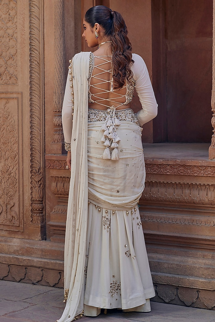Ivory Raw Silk Sequins & Cutdana Embroidered Pre-Draped Reception Saree Set by Studio Bagechaa at Pernia's Pop Up Shop