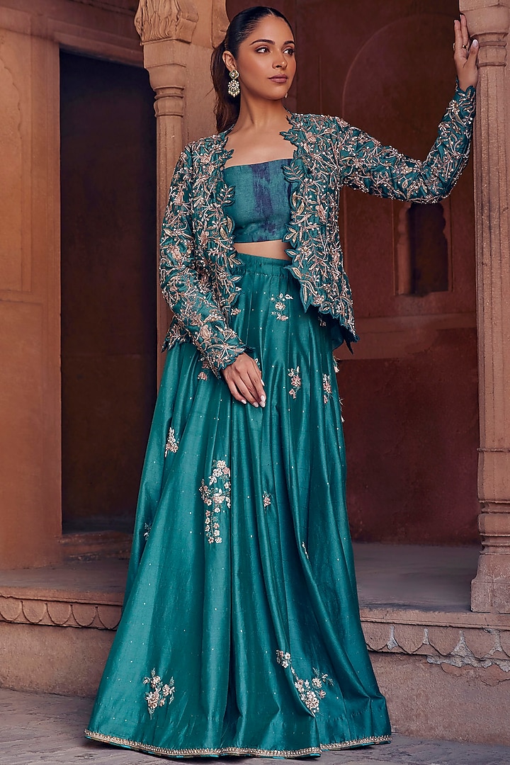 Green Fine Silk & Chanderi Boota Handwork Skirt Set by Studio Bagechaa