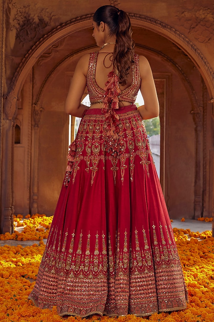 Reddish Pink Raw Silk Sequins & Mughal Embroidered Bridal Lehenga Set by Studio Bagechaa at Pernia's Pop Up Shop