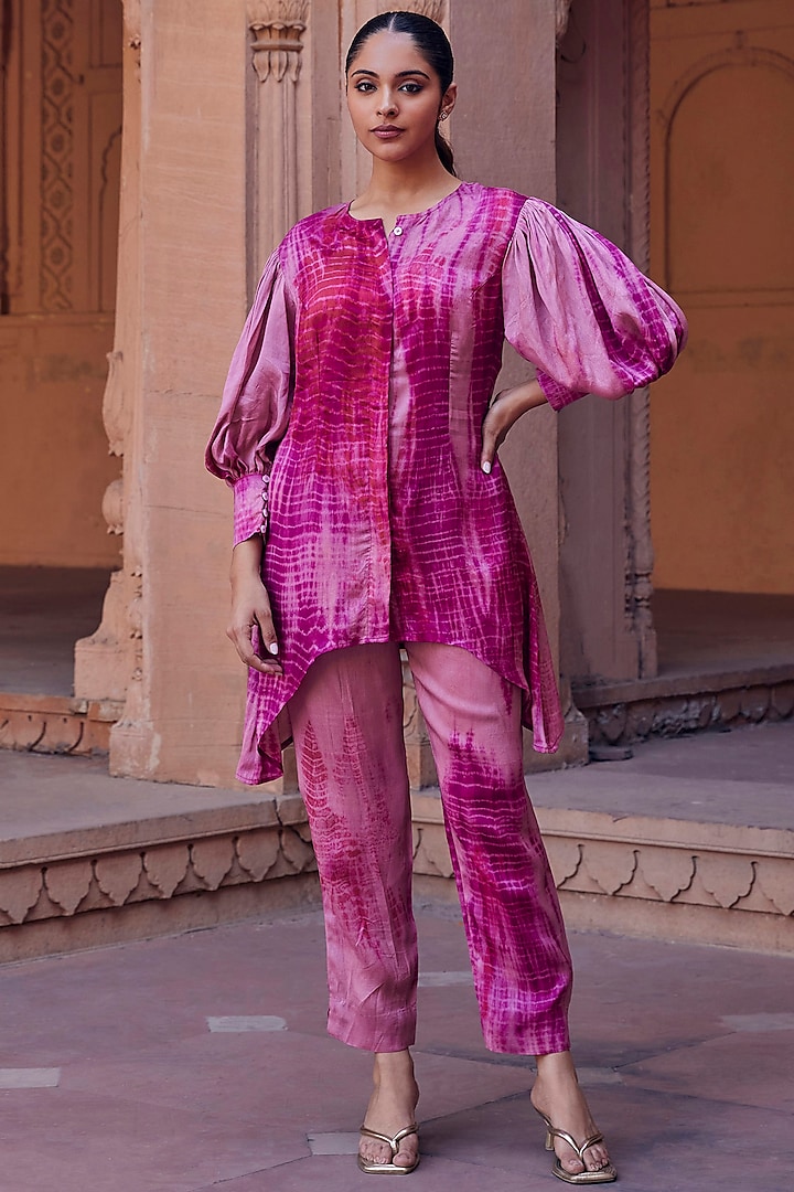 Pink-Magenta Chanderi Silk Kurta Set by Studio Bagechaa