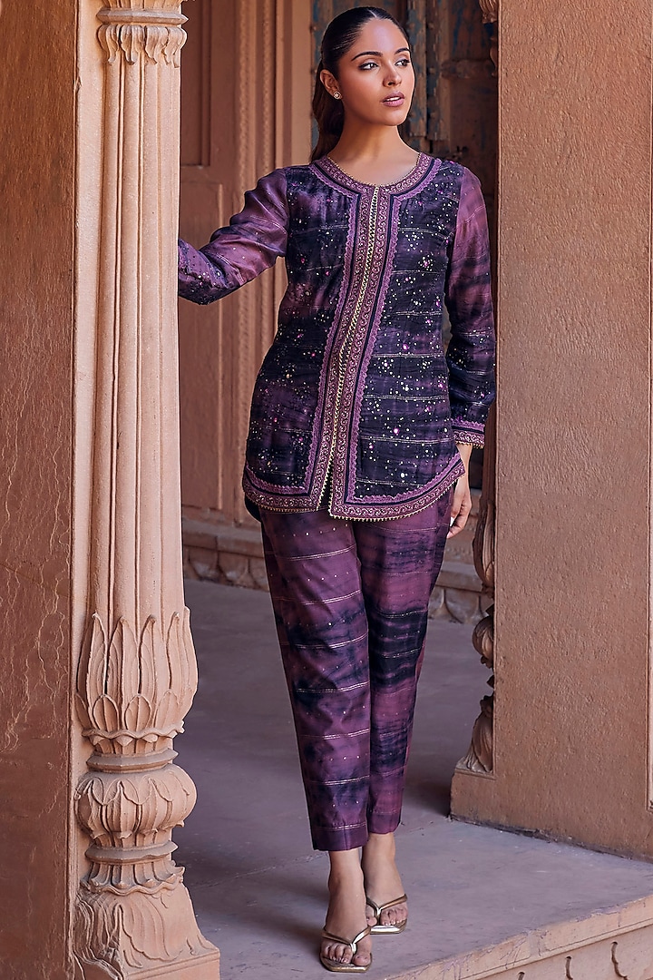 Purple & Black Chanderi Silk Hand Embroidered Kurta Set by Studio Bagechaa