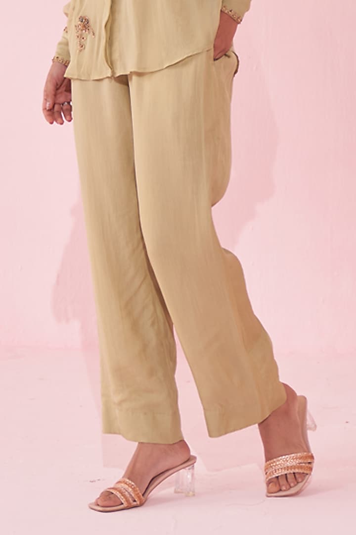 Soft Green Organza Co-Ord Set by Studio Bagechaa at Pernia's Pop Up Shop