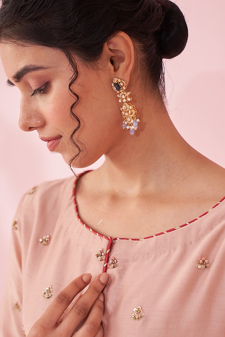 Blush Pink Chanderi Hand & Machine Embroidered Kurta Set by Studio Bagechaa at Pernia's Pop Up Shop