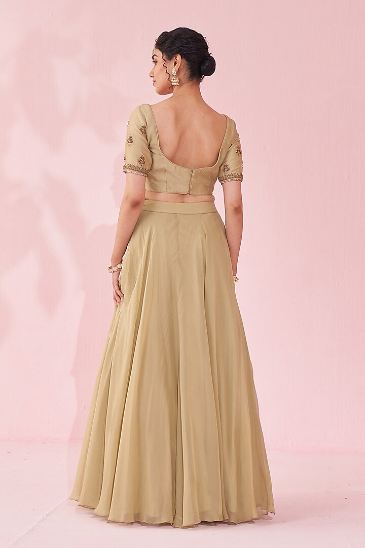 Green Chanderi & Organza Wedding Lehenga Set by Studio Bagechaa at Pernia's Pop Up Shop