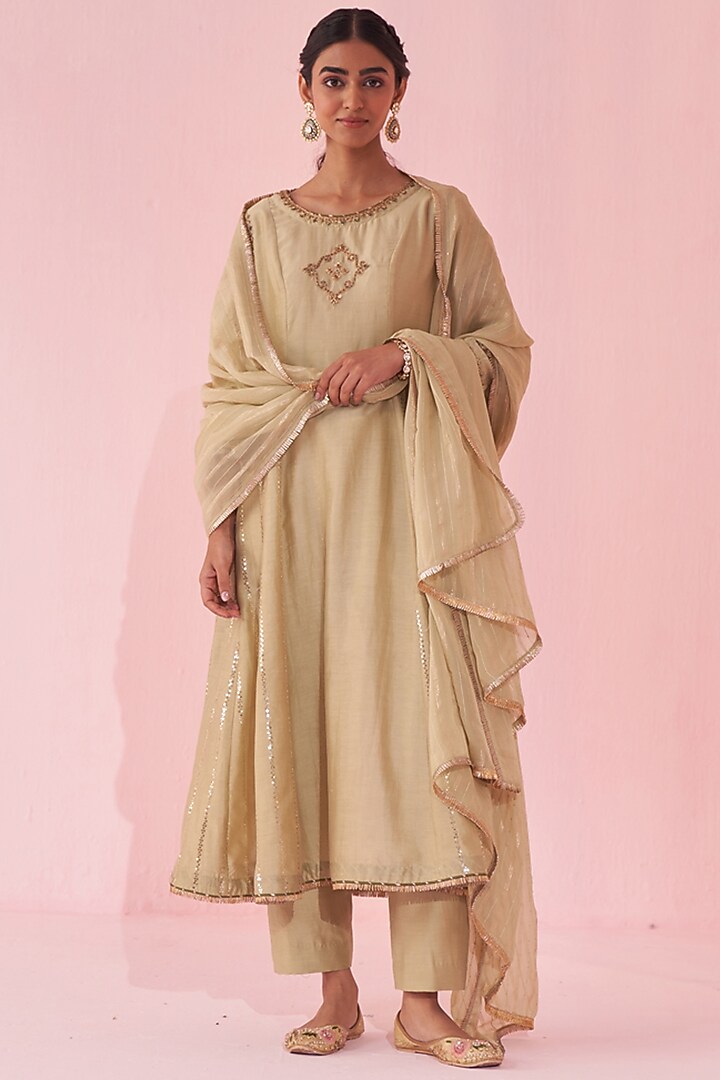 Yellow Chanderi & Organza Lurex Embroidered Party Wear Anarkali Set by Studio Bagechaa at Pernia's Pop Up Shop