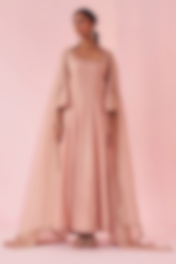 Blush Pink Chanderi & Organza Embroidered Wedding Anarkali Set by Studio Bagechaa at Pernia's Pop Up Shop