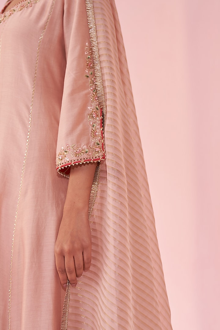 Blush Pink Chanderi & Organza Embroidered Wedding Anarkali Set by Studio Bagechaa at Pernia's Pop Up Shop