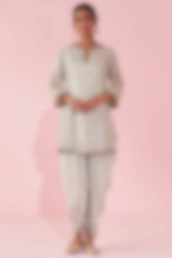 Pale Blue Chanderi & Crepe Embroidered Kurta Set by Studio Bagechaa at Pernia's Pop Up Shop