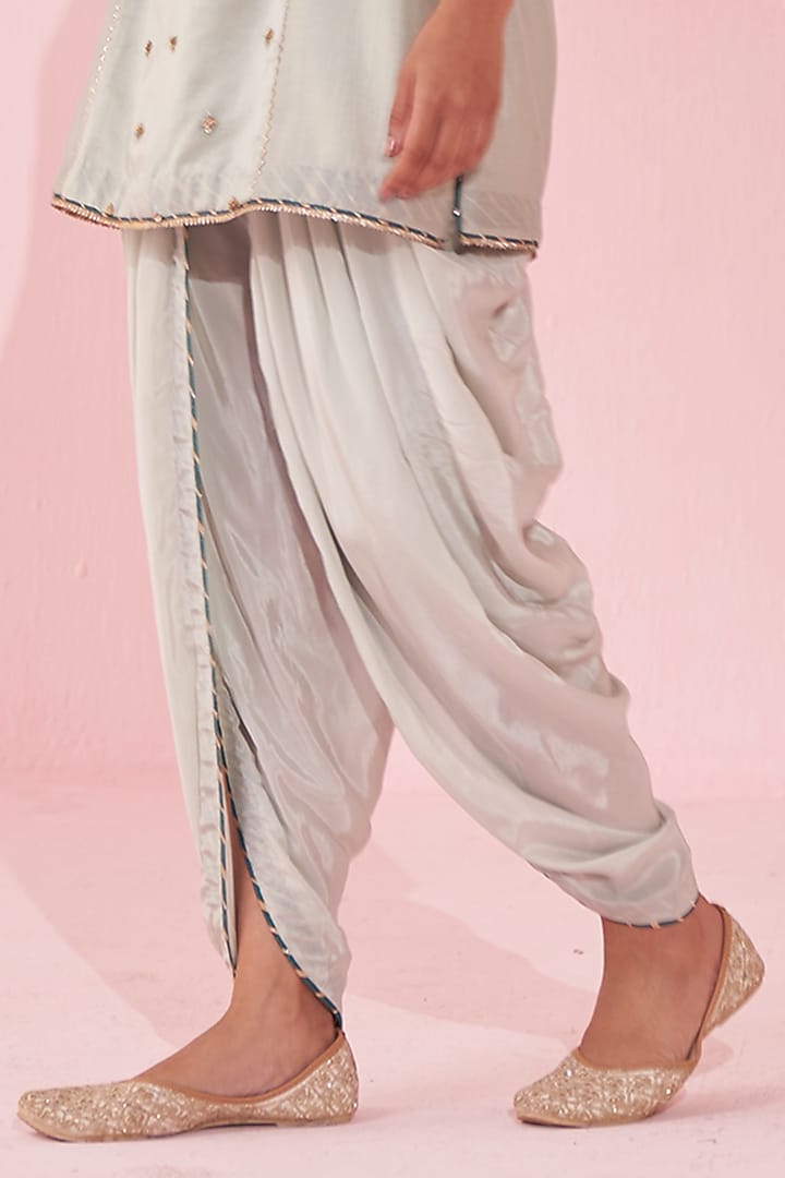 Pale Blue Chanderi & Crepe Embroidered Kurta Set by Studio Bagechaa at Pernia's Pop Up Shop