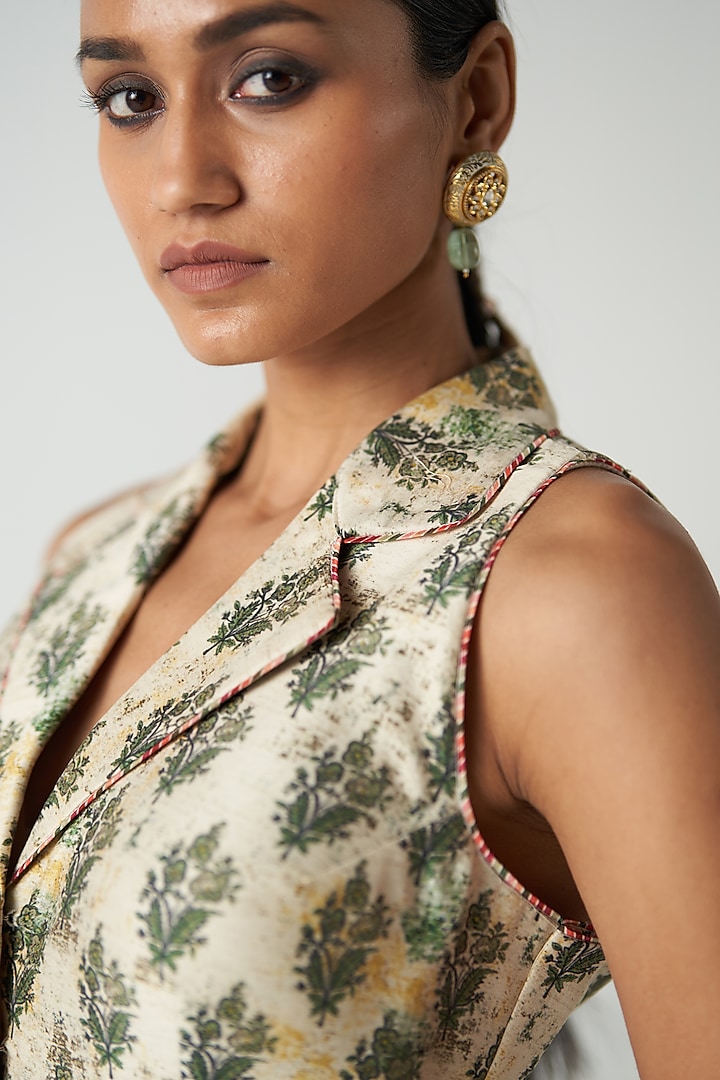 Green Chanderi Screen Printed Party Wear Sharara Set by Studio Bagechaa at Pernia's Pop Up Shop