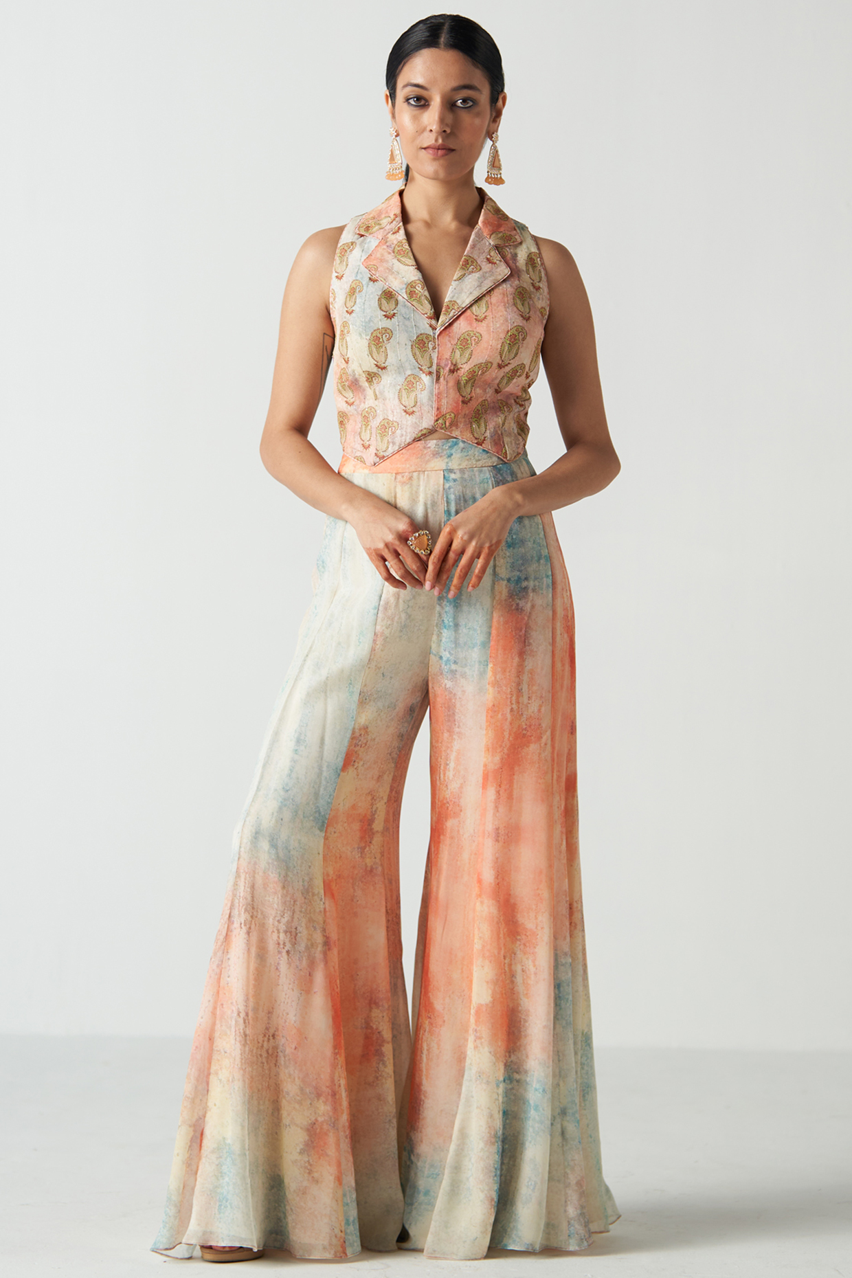 Peach Chanderi Screen Printed Party Wear Sharara Set by Studio Bagechaa at Pernia's Pop Up Shop