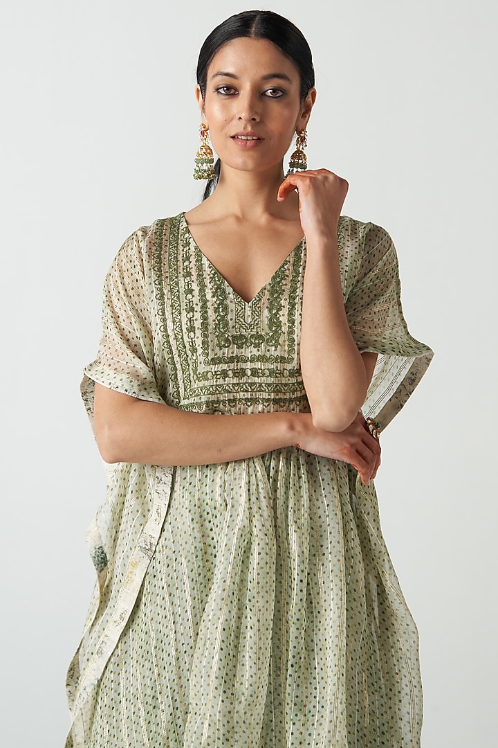Green Organza & Lurex Screen Printed Gharara Set by Studio Bagechaa at Pernia's Pop Up Shop