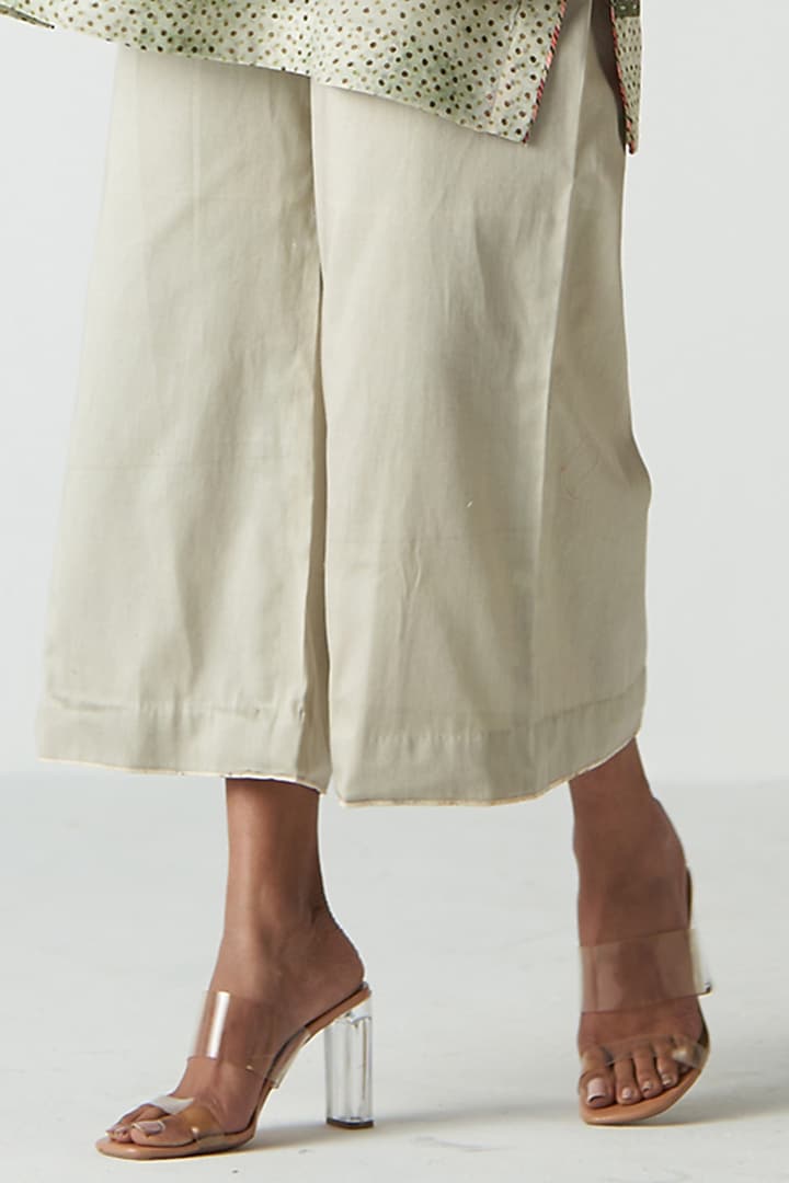 Green Organza & Chanderi Screen Printed Short Kurta Set by Studio Bagechaa at Pernia's Pop Up Shop