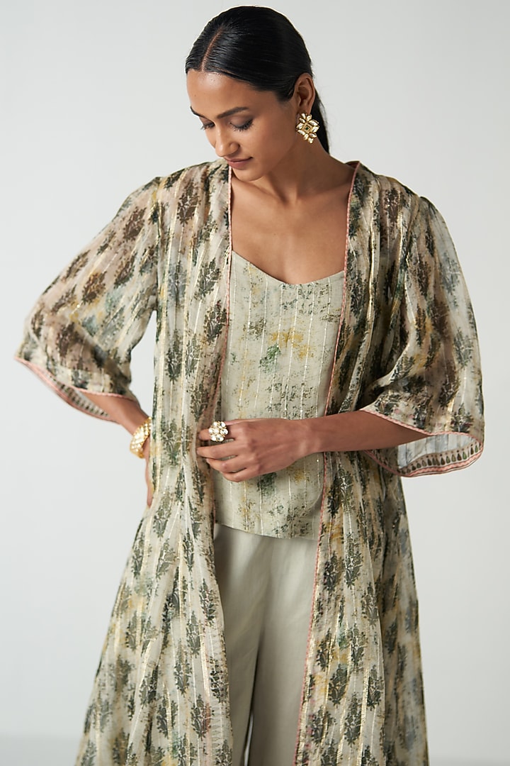 Green Organza & Chanderi Screen Printed Cape Set by Studio Bagechaa at Pernia's Pop Up Shop