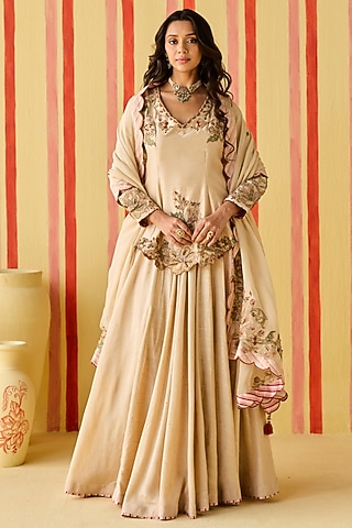 Beige Chanderi & Organza Lehenga Set by Studio Bagechaa
