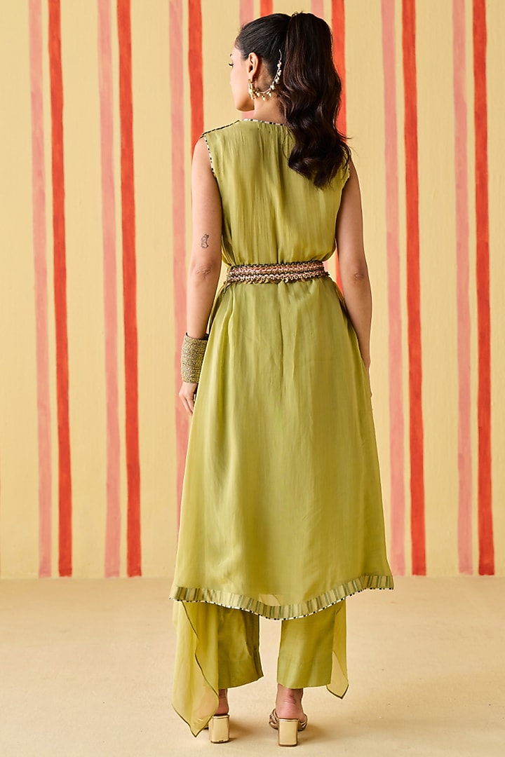 Green Modal Chanderi Resham Work Kurta Set by Studio Bagechaa at Pernia's Pop Up Shop