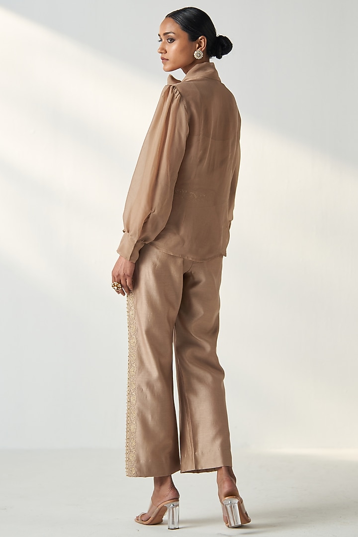 Fawn Organza & Chanderi Co-Ord Set by Studio Bagechaa at Pernia's Pop Up Shop