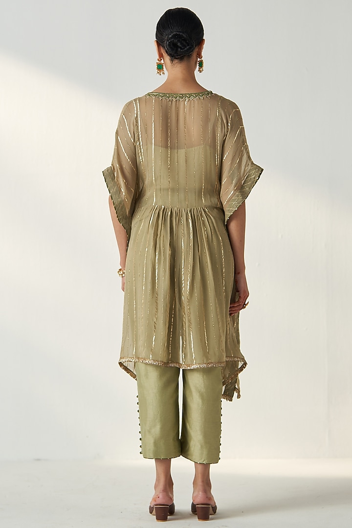 Green Georgette Hand Embroidered Kaftan Set by Studio Bagechaa at Pernia's Pop Up Shop