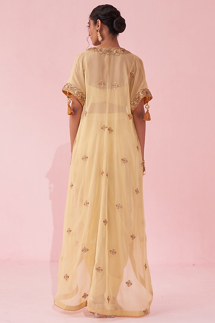 Yellow Organza Resham Hand Embroidered Cape Set by Studio Bagechaa at Pernia's Pop Up Shop