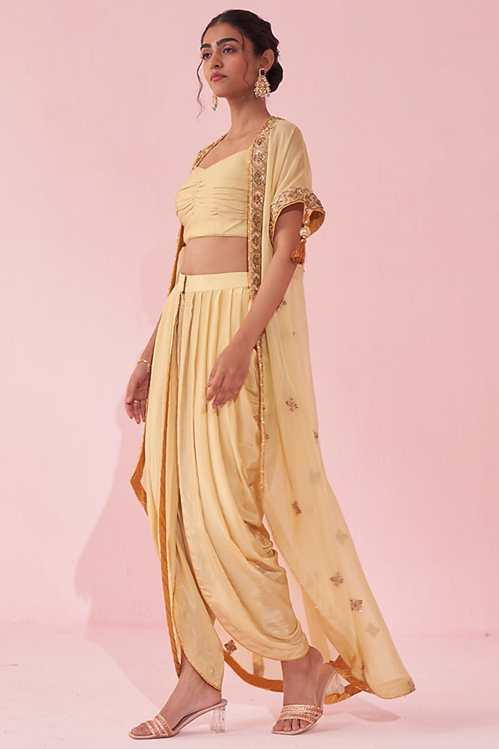 Yellow Organza Resham Hand Embroidered Cape Set by Studio Bagechaa at Pernia's Pop Up Shop