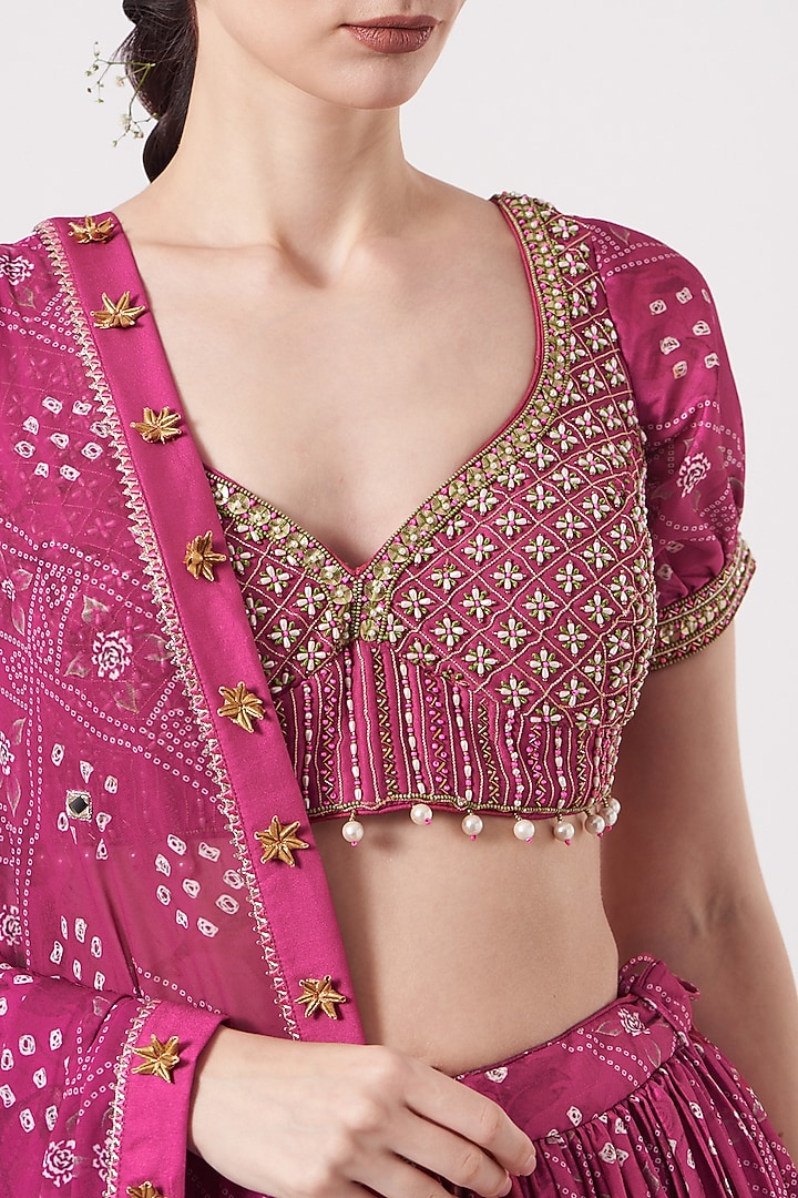 Magenta Silk Printed Wedding Lehenga Set by Studio Bagechaa at Pernia's Pop Up Shop